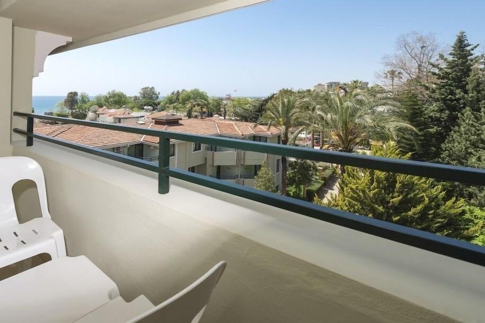 SANDY BEACH HOTEL — SIDE — fotografie hotel nr. 8