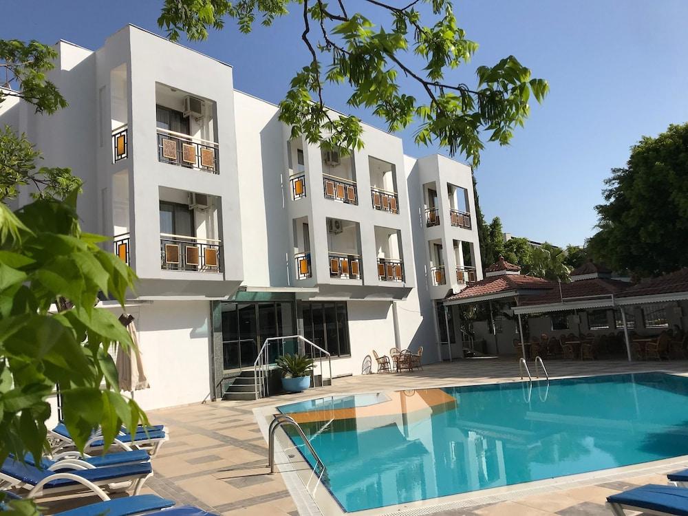 KAHRAMAN HOTEL — SIDE
