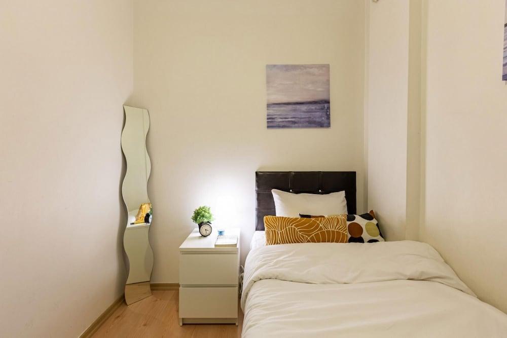 COZY FLAT NEAR NISANTASI AND TRENDY ATTRACTIONS — ISTANBUL — фотография отеля №3