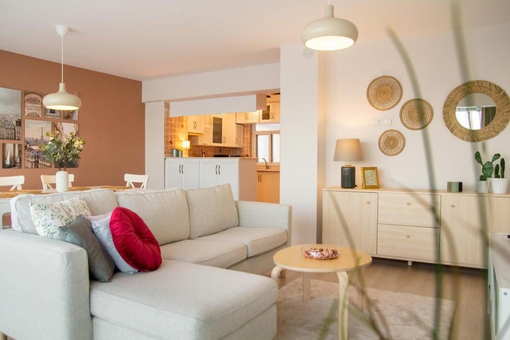 MISSAFIR FLAT WITH SEA VIEW NEAR KARSIYAKA COAST — IZMIR — фотография отеля №7