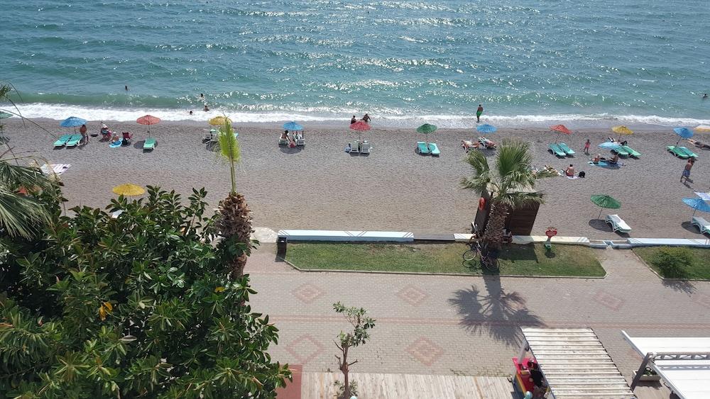 HOTEL BERLIN — FETHIYE
