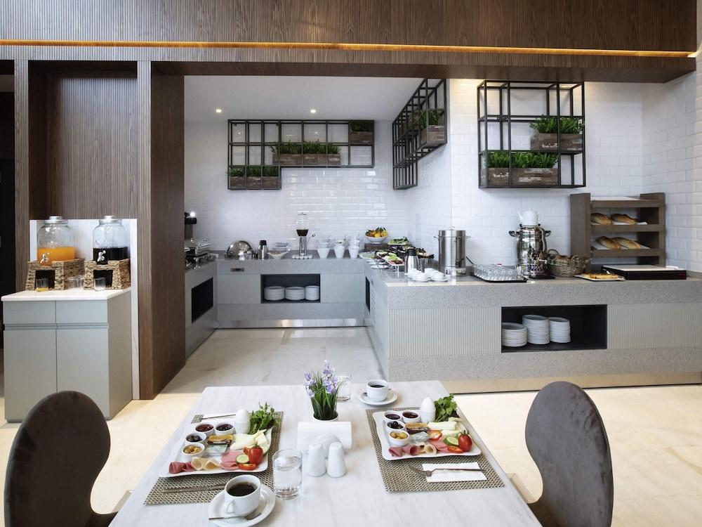 IBIS STYLES IZMIR BORNOVA — IZMIR — фотография отеля №15