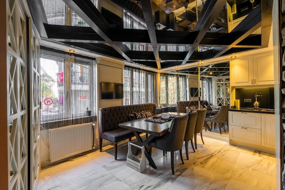 BOSPHORUS VIEW DUPLEX W TERRACE IN ORTAKOY — ISTANBUL — фотография отеля №13