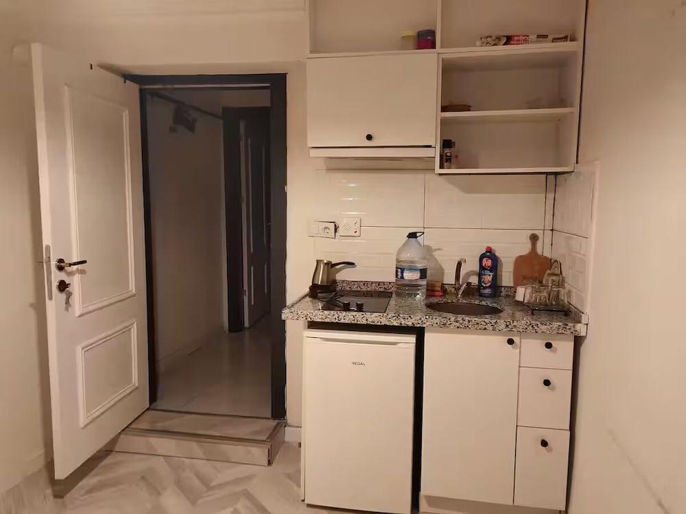 2BR/2BATH WITH GARDEN - BETWEEN SISLI & TAKSIM — ISTANBUL — фотография отеля №5