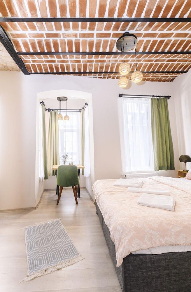 STYLISH PRIVATE ROOM AT THE TAKSIM — ISTANBUL — fotografie hotel nr. 8