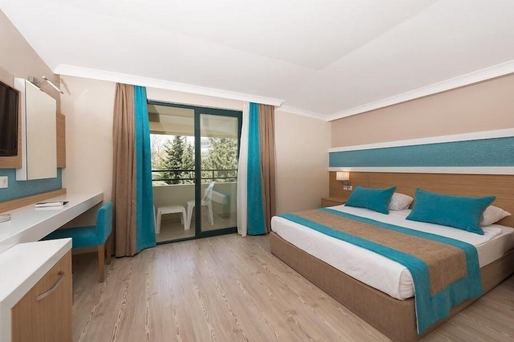 SANDY BEACH HOTEL — SIDE — fotografie hotel nr. 3