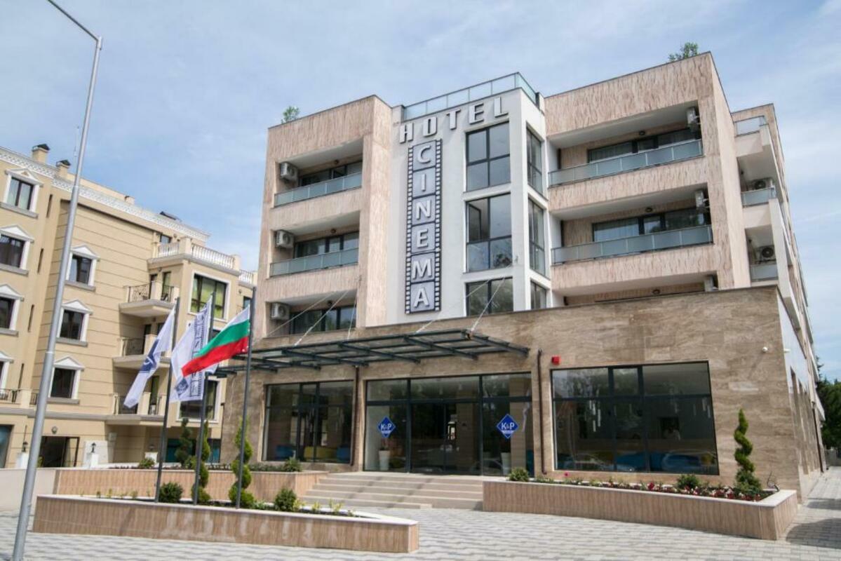CINEMA HOTEL — PRIMORSKO