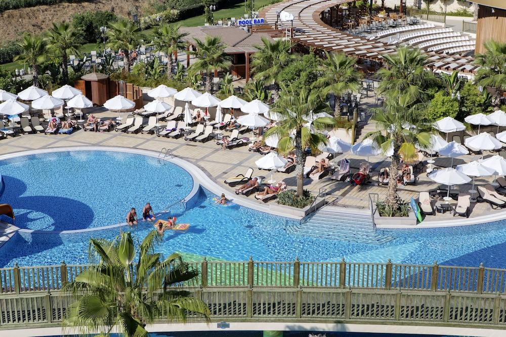 DIAMOND EXCELLENCE RESORT & SPA — SIDE — фотография отеля №4