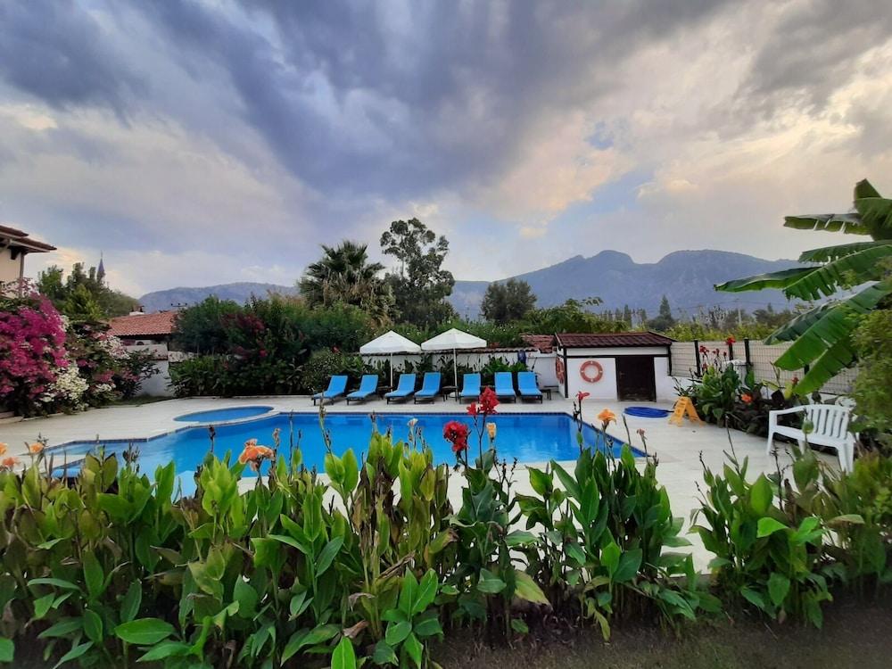 BEAUTIFUL 4-BED VILLA PRIVATE POOLS — DALYAN — fotografie hotel nr. 19