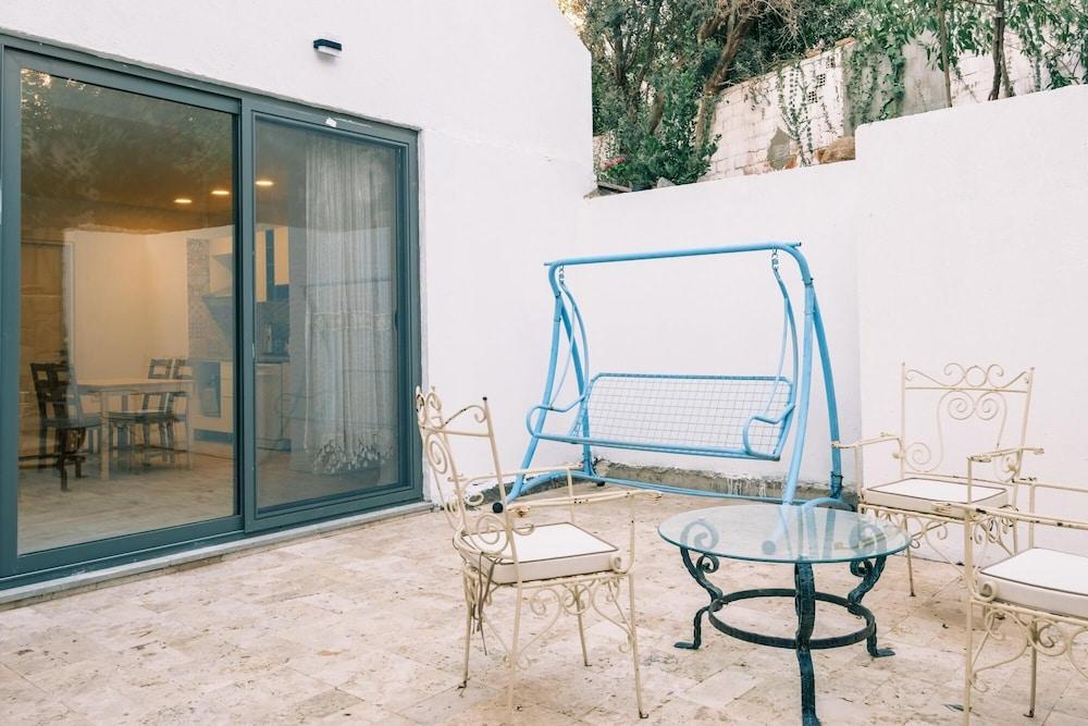 COMFY FLAT W PATIO 3 MIN TO BEACH IN BODRUM — BODRUM