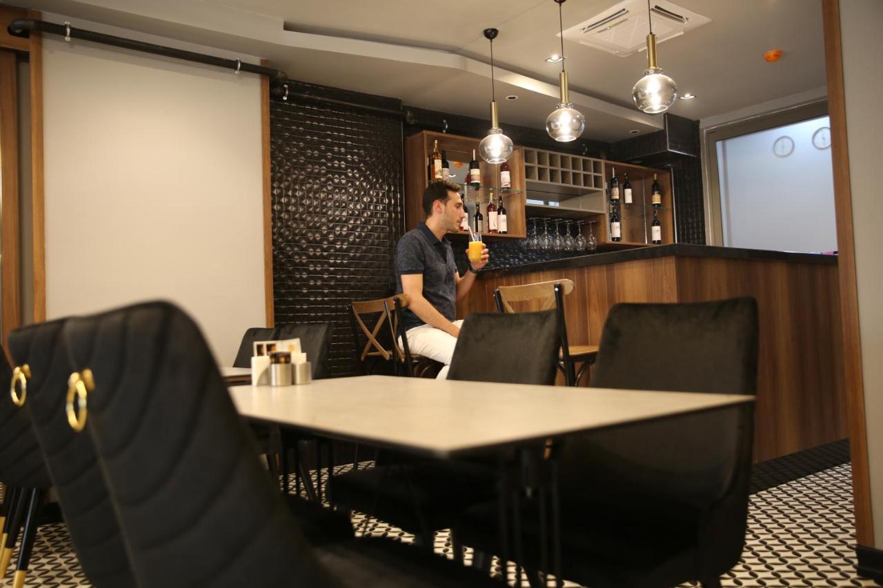 MITHRAS HOTEL & CAFE — IZMIR — фотография отеля №3