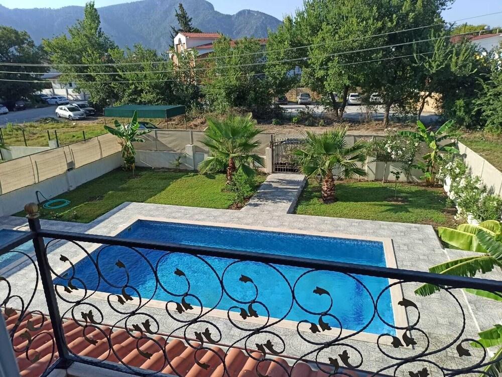 REMARKABLE 4-BED VILLA TASGIN 2 POOLS — DALYAN — fotografie hotel nr. 26