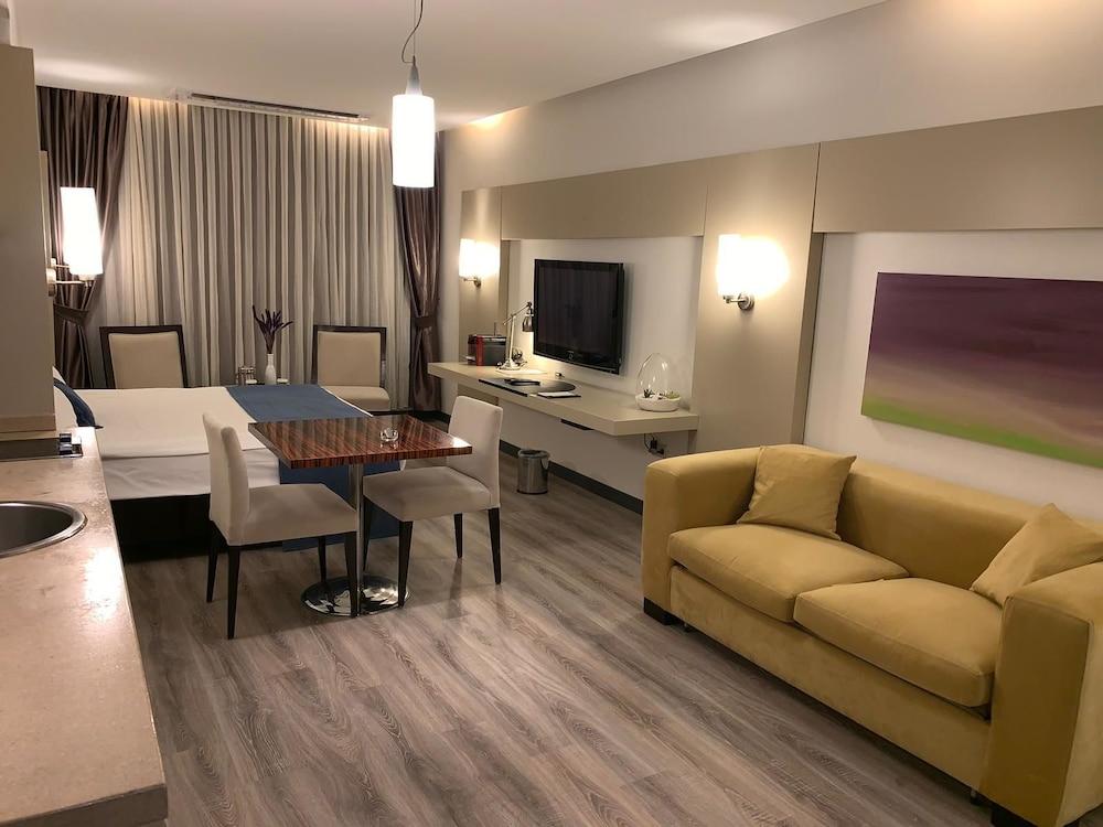 MY HOTEL — IZMIR — фотография отеля №25
