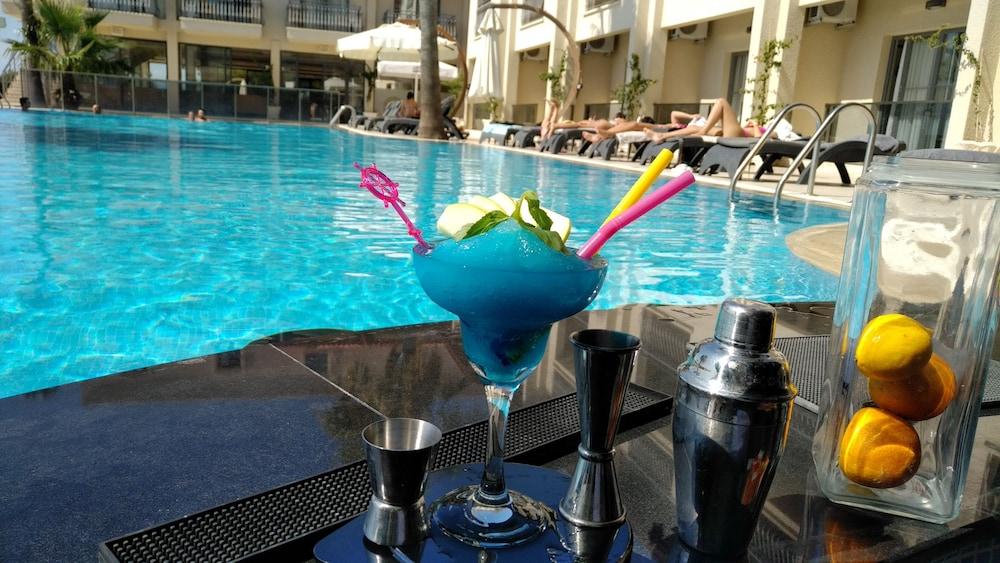 NEOPOL HOTEL DELUXE — KUSADASI — фотография отеля №32