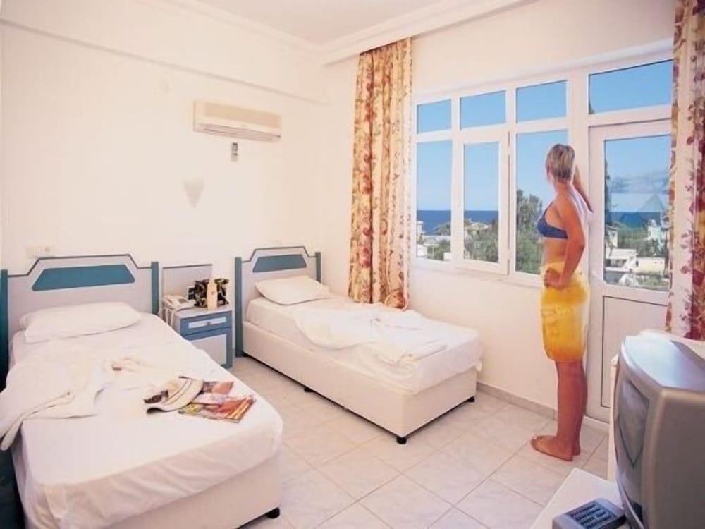HOTEL MARIN — BELDIBI — fotografie hotel nr. 3