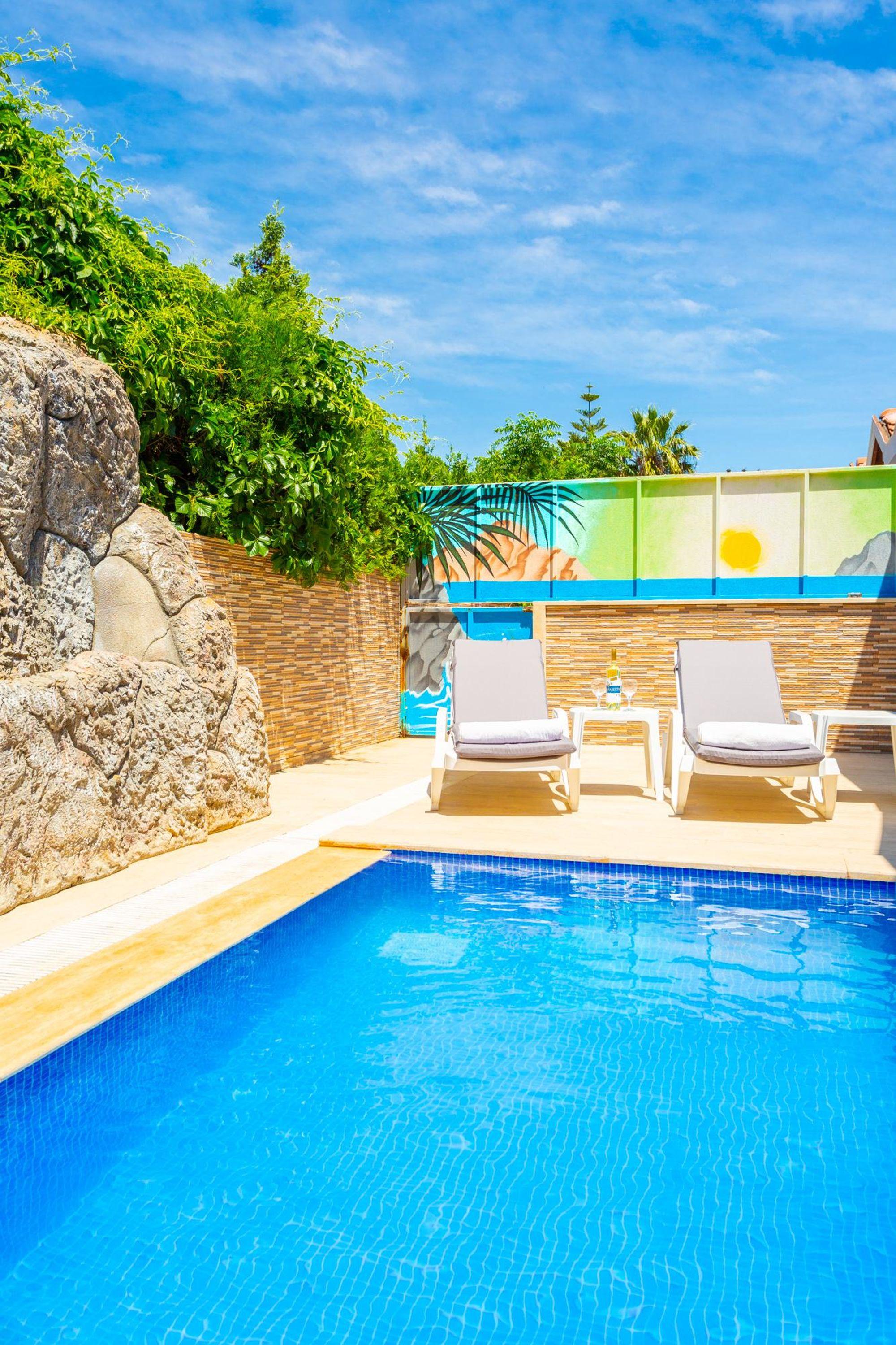 VILLA EMEL PARADISE PRIVATE POOL A C WIFI CAR NOT REQUIRED ECO-FRIENDLY - 2232 — DALYAN — фотография отеля №3