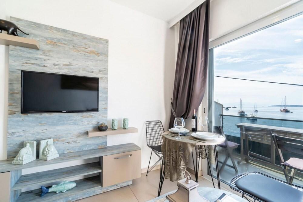 SEAFRONT FLAT WITH BREATHTAKING SEA VIEW IN BODRUM — BODRUM — fotografie hotel nr. 21