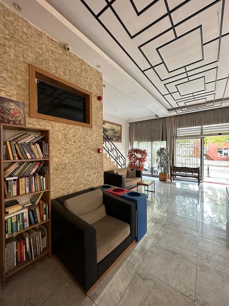 OKUR OTEL — ISTANBUL