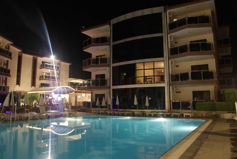 WHISPERING SANDS RESORT — KUSADASI