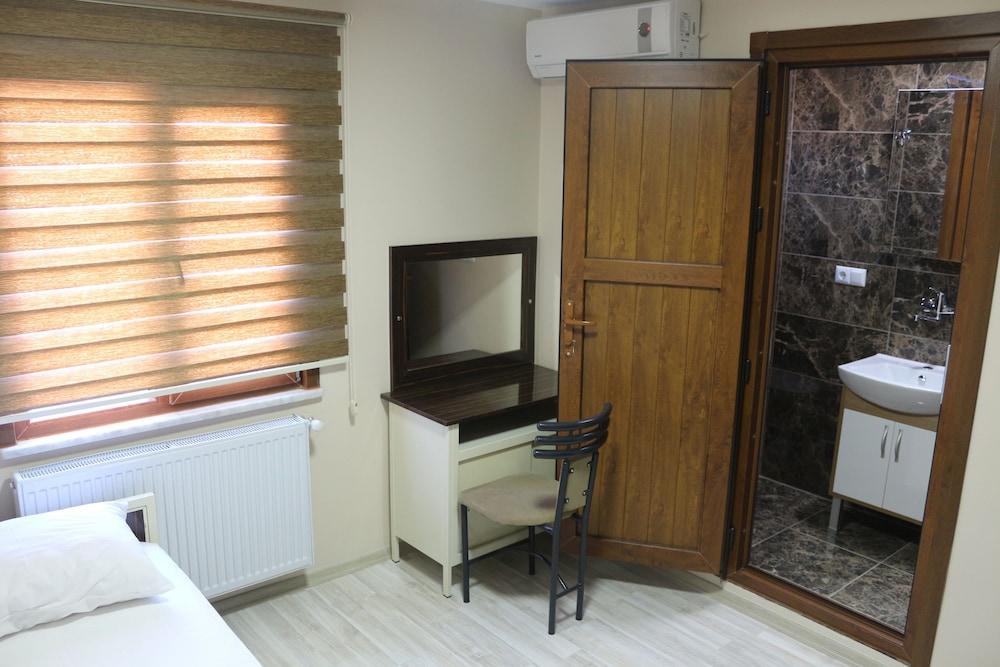 BEYOGLU HUZUR HOTEL — ISTANBUL — фотография отеля №4
