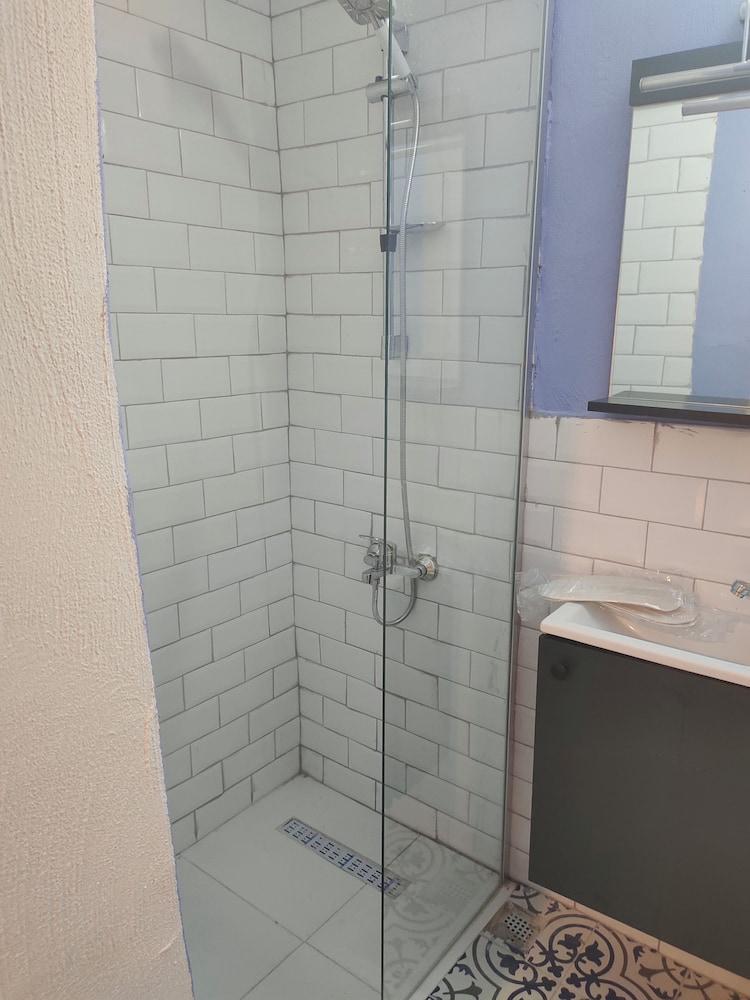 2BR/2BATH WITH GARDEN - BETWEEN SISLI & TAKSIM — ISTANBUL — фотография отеля №11