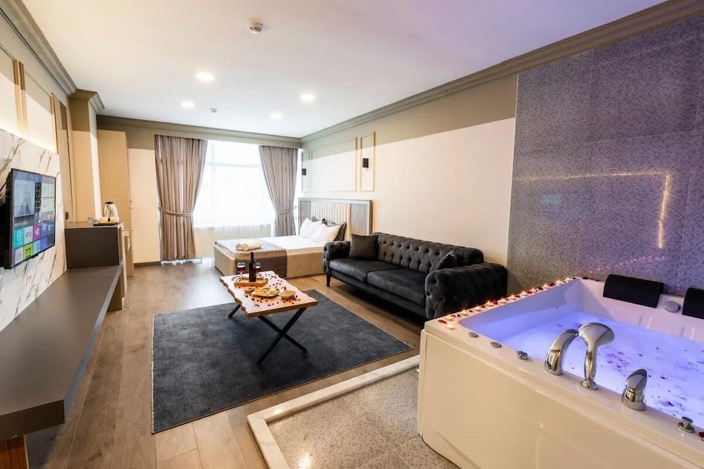 ROYAL LUXURY HOTELS SUITES — ISTANBUL — fotografie hotel nr. 2