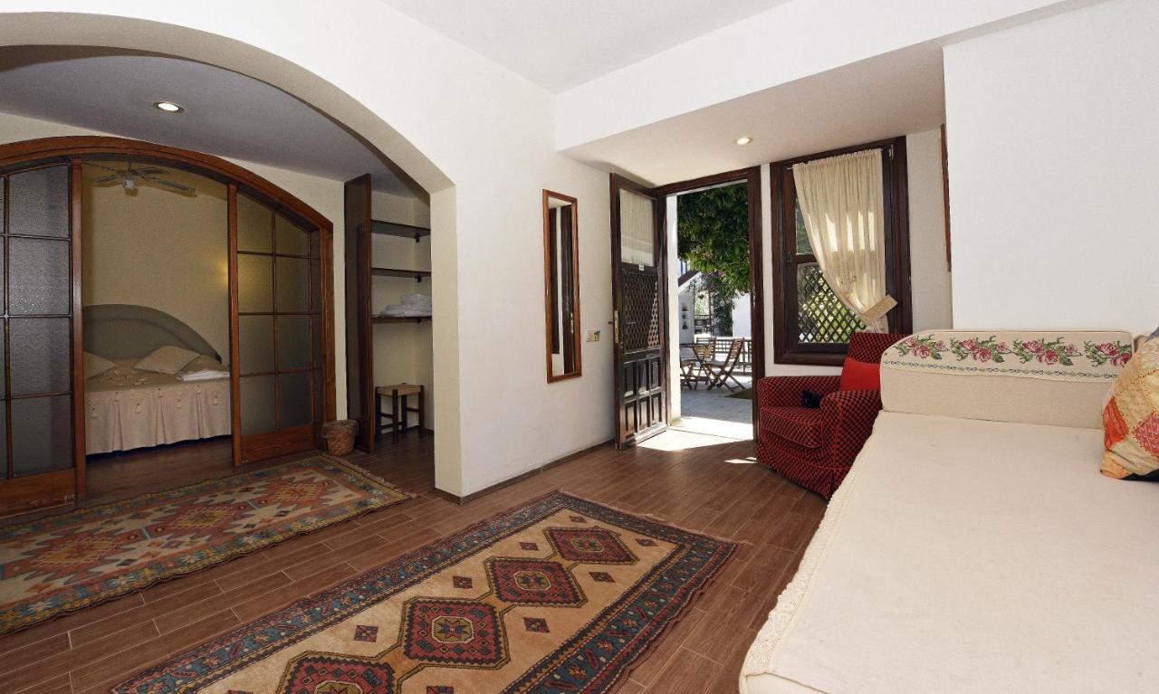 VILLA KONAK — KUSADASI — fotografie hotel nr. 2