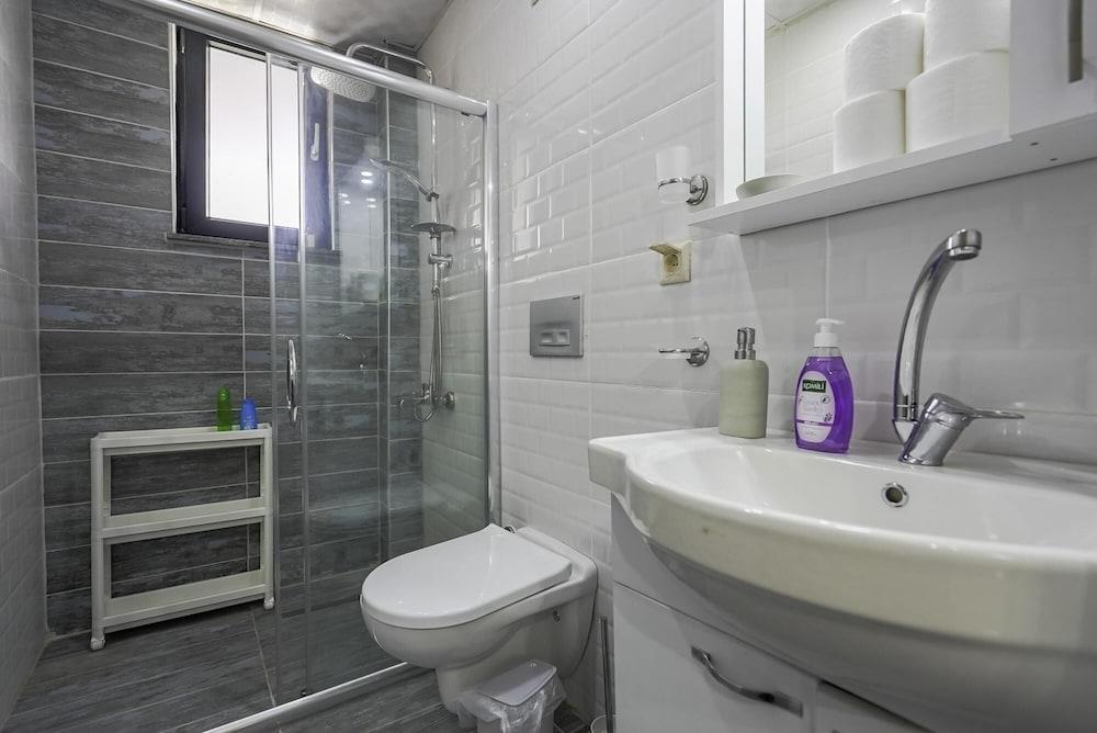 FLAT W SHARED POOL AND BALCONY 8 MIN TO BEACH — BELEK — фотография отеля №16
