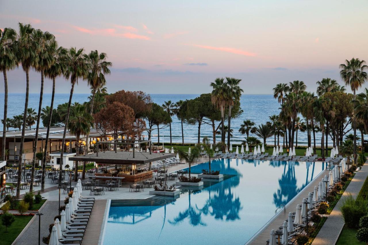 ACANTHUS CENNET BARUT COLLECTION — SIDE