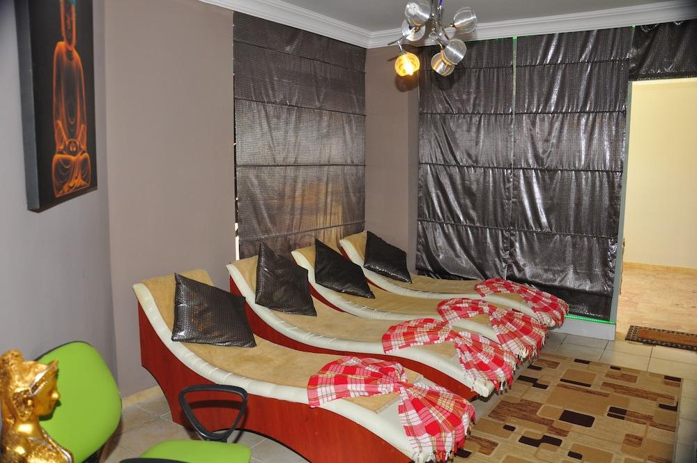 CINAR FAMILY SUITE HOTEL — SIDE — фотография отеля №7