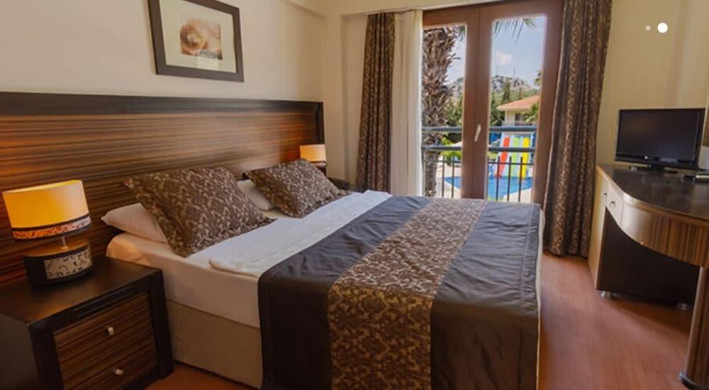 THE ONE CLUB HOTEL — SARIGERME — fotografie hotel nr. 9
