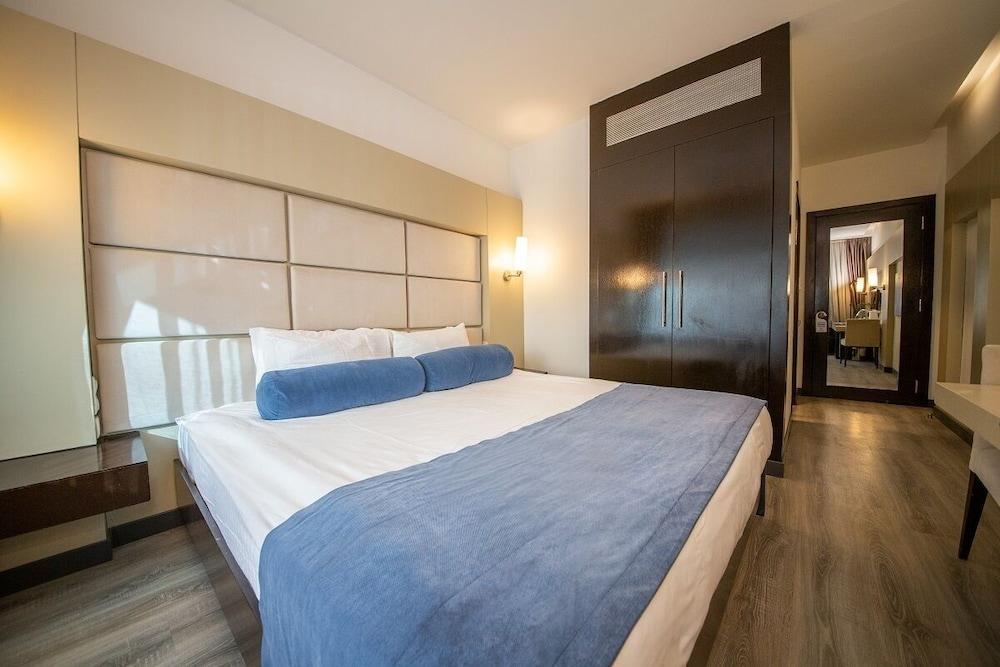 MY HOTEL — IZMIR — фотография отеля №18
