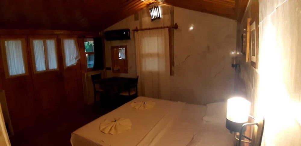 STUNNING 10 BEDROOM VILLA IN DALYAN — DALYAN — фотография отеля №4