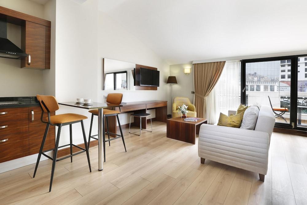 THE WHITE ORIENT HOTEL — ISTANBUL — фотография отеля №7