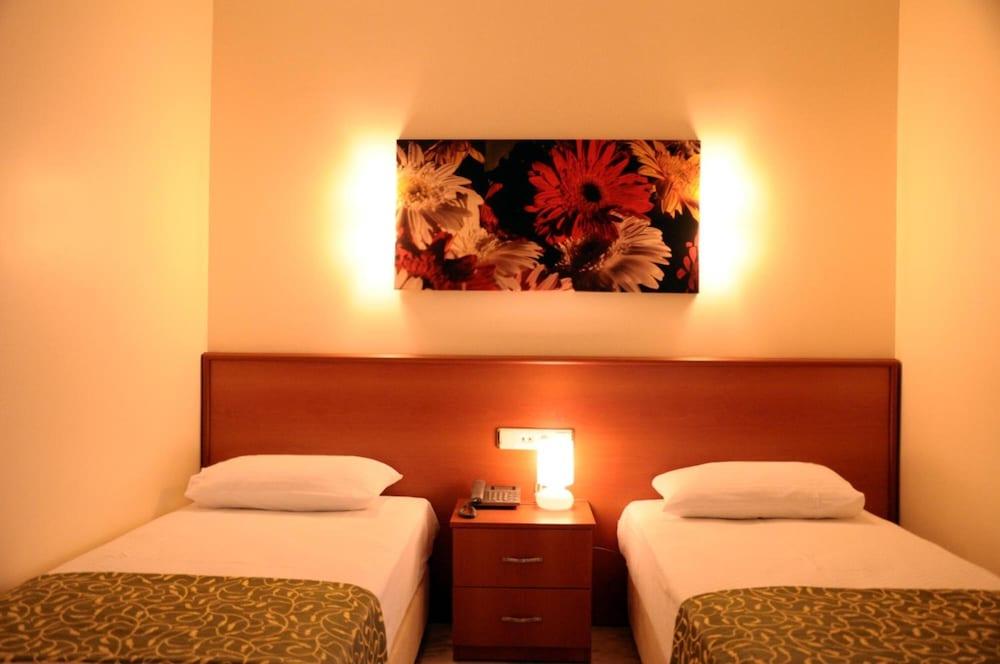 LORD — CESME — fotografie hotel nr. 7