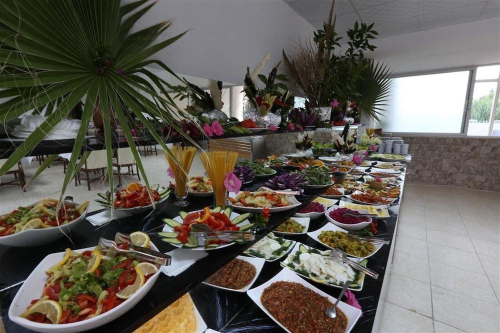 MONNA ROZA BEACH RESORT HOTEL — KEMER — фотография отеля №28