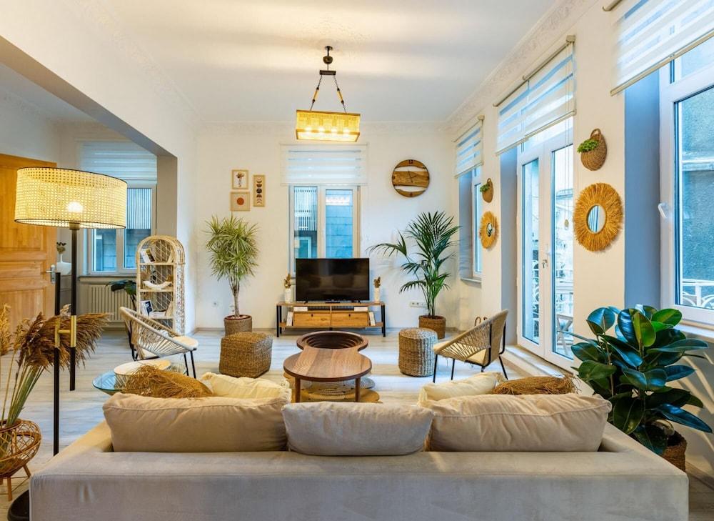 EXCEPTIONAL FLAT NEAR METRO AND GALATA — ISTANBUL — фотография отеля №12