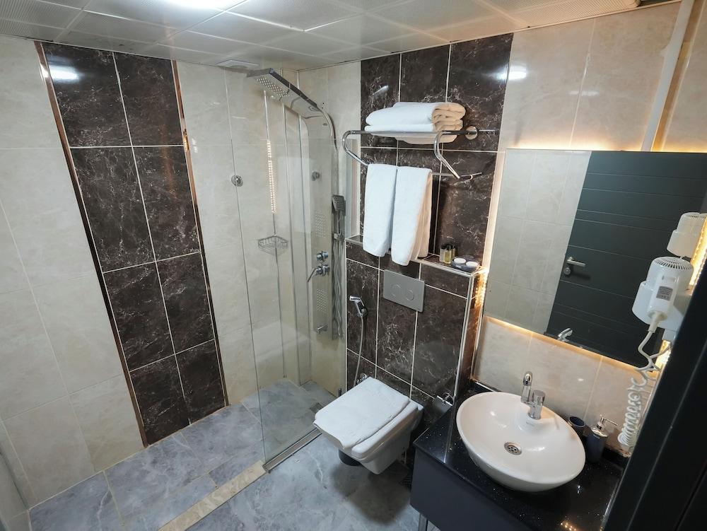 A PALACE HOTEL & SUITES — ISTANBUL — фотография отеля №30