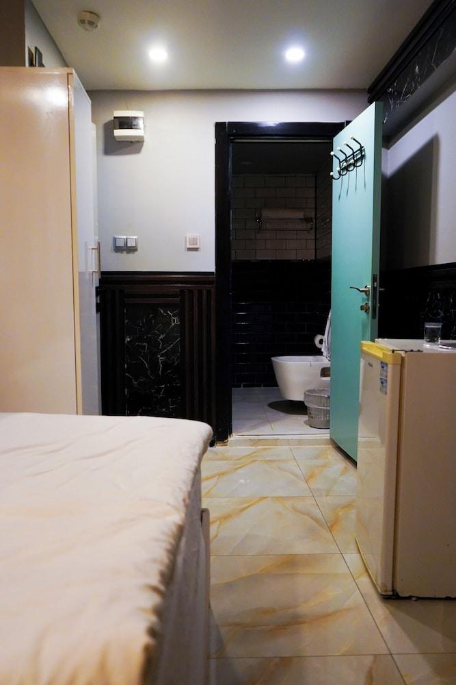 THE LITTLE PRINCE HOTEL — ISTANBUL — фотография отеля №2