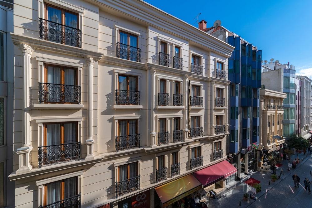 VISION DELUXE HOTEL — ISTANBUL