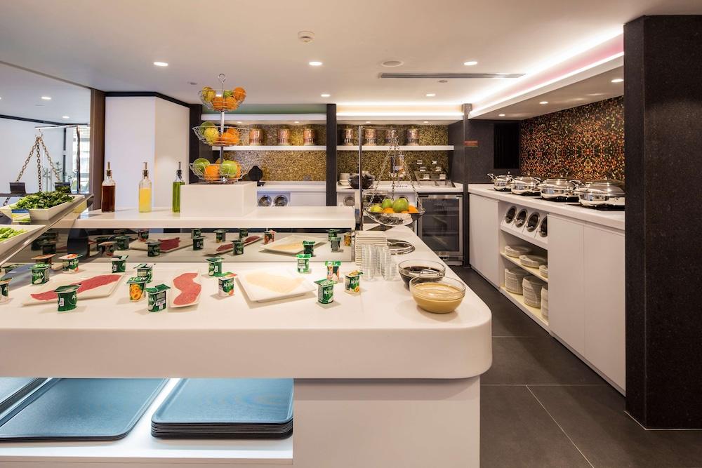 HAMPTON BY HILTON ISTANBUL KURTKOY — ISTANBUL — фотография отеля №24
