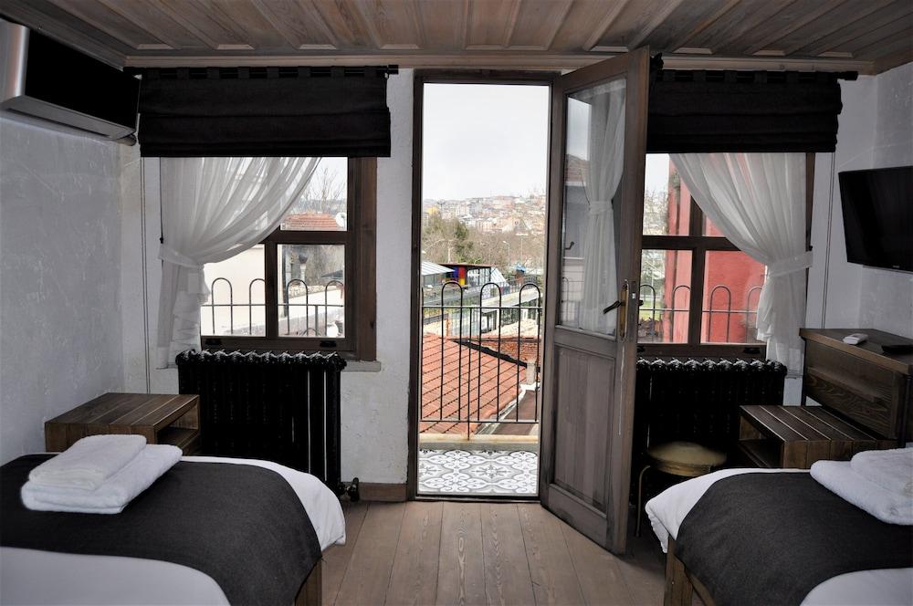 ROOFTOP BALAT ROOMS & APARTMENTS TURKUAZ OLIVE — ISTANBUL — фотография отеля №15