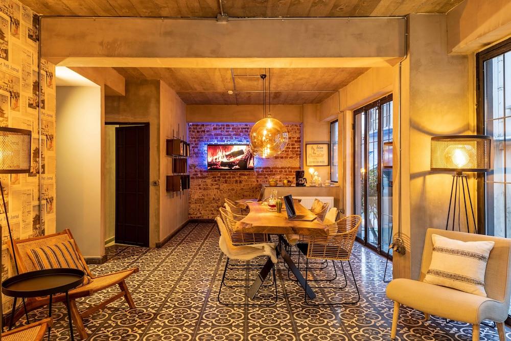 GREEN PARROT HOTEL — ISTANBUL — фотография отеля №3