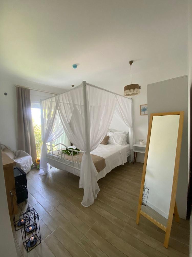 FLORA BOHEME — CESME — фотография отеля №6