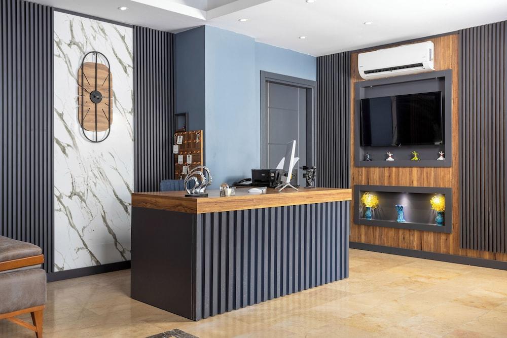 MERIDIANI TAKSIM HOTEL — ISTANBUL