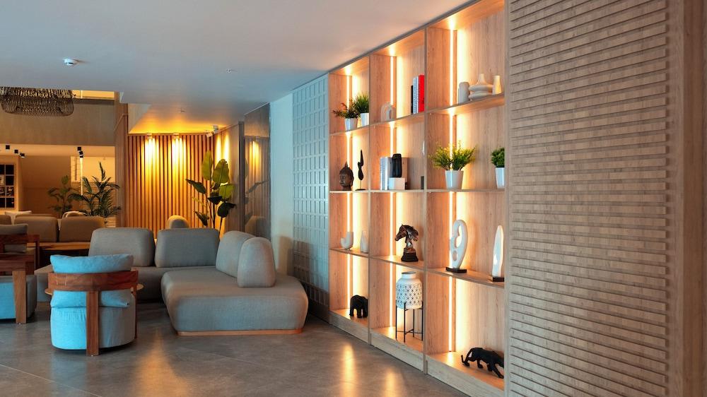 KLEOPATRA DREAMS BEACH HOTEL — ALANYA