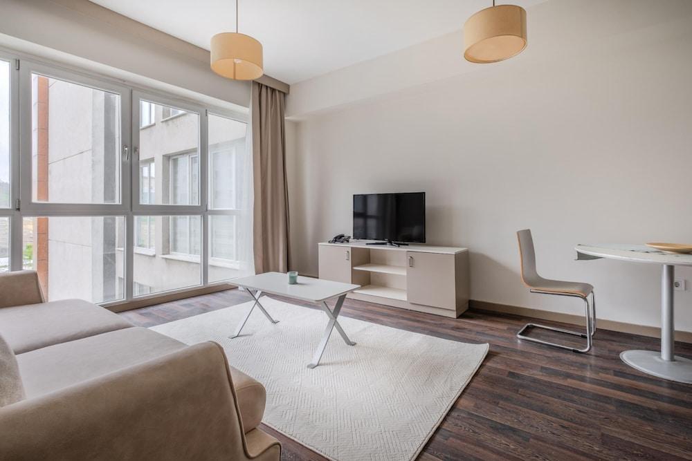 RESIDENCE 5 MIN TO METRO 30 MIN TO IST AIRPORT — ISTANBUL — фотография отеля №3