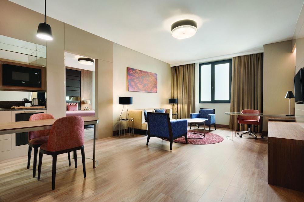 TRYP BY WYNDHAM ISTANBUL BASIN EKSPRES — ISTANBUL — фотография отеля №13