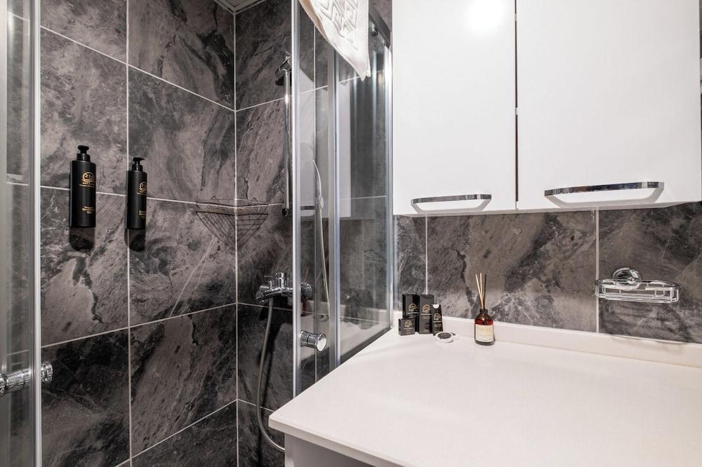 216 BOSPHORUS SUITE — ISTANBUL — фотография отеля №28