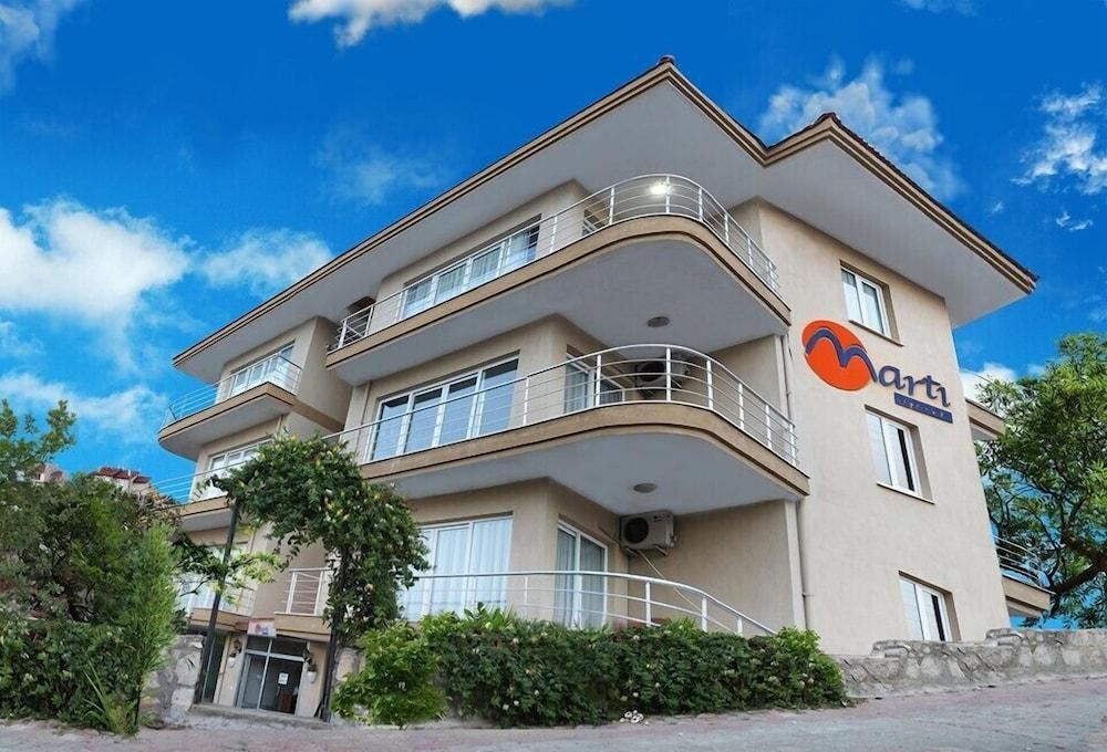 CESME MARTI APART OTEL — CESME